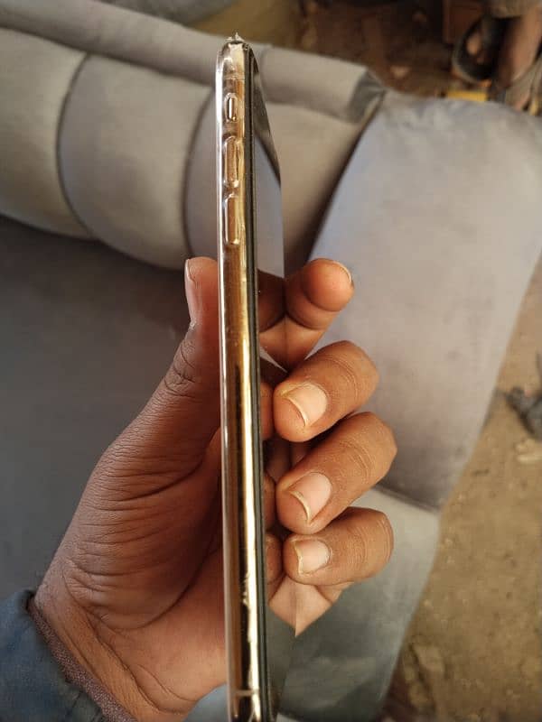 xs max only mobile non PTA 3