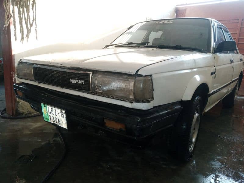 Nissan Sunny 1987 lahore number 10