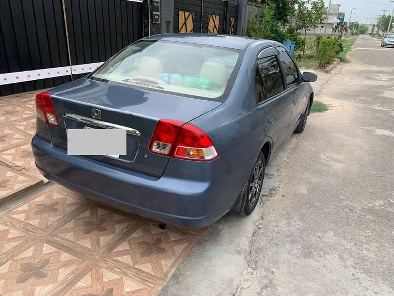 Honda Civic EXi 2004/2005 3