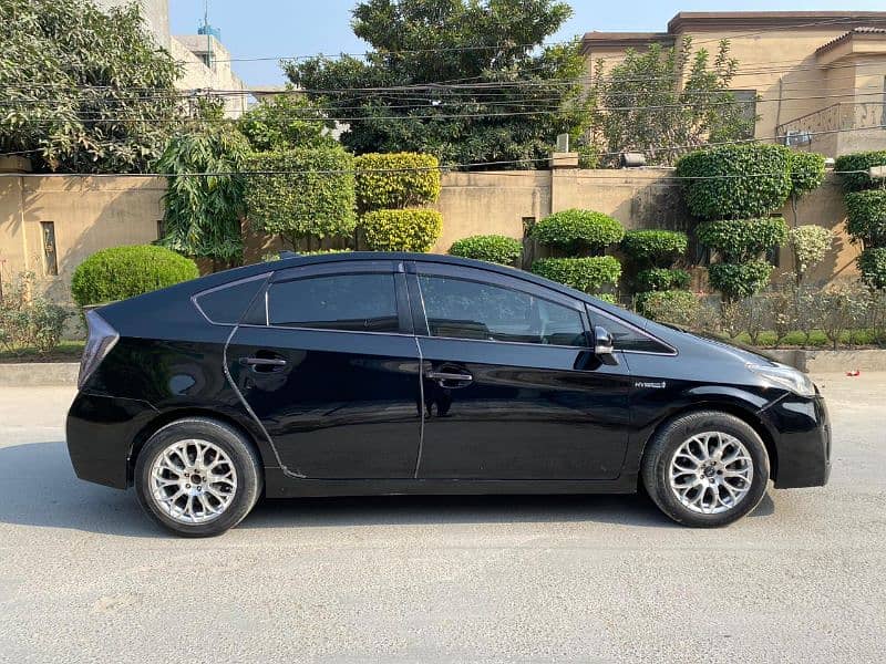 Toyota Prius 2011 2