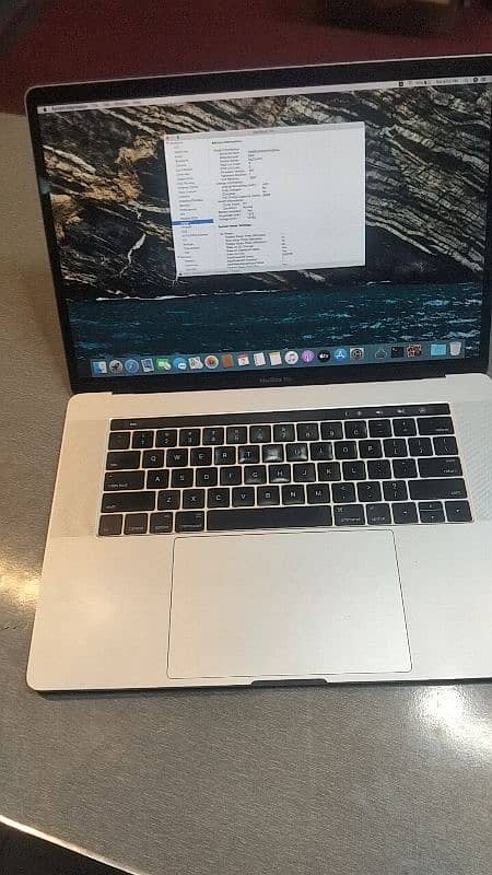 2017 MacBook pro i7 (512GB SSD / 16 GB RAM) 1