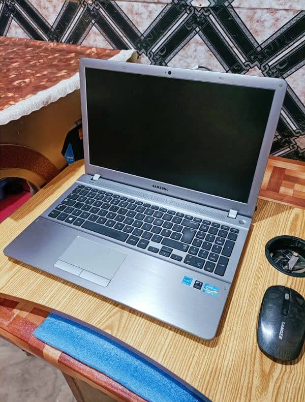 SAMSUNG SERIES' 5 LAPTOP, 03107755855_ 0