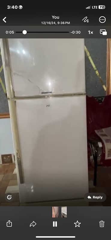 Good condition fridge medium size 2