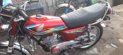 Honda 125 CG for saleCall my WhatsApp number 03284724204