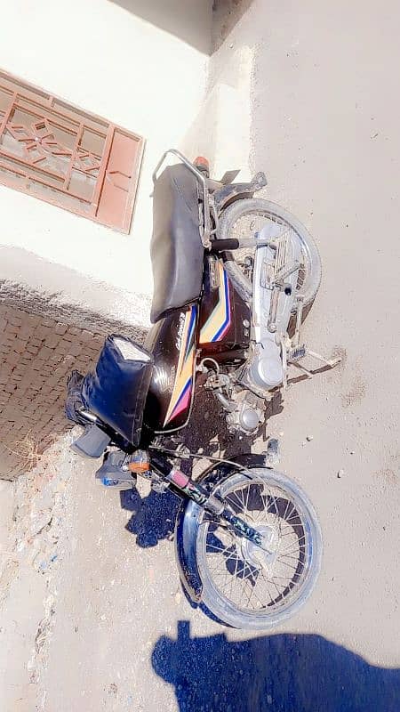 Honda cd 70 2012 bike for sale. . . only serious buyer contact me 0