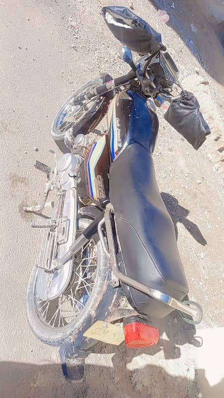 Honda cd 70 2012 bike for sale. . . only serious buyer contact me 1