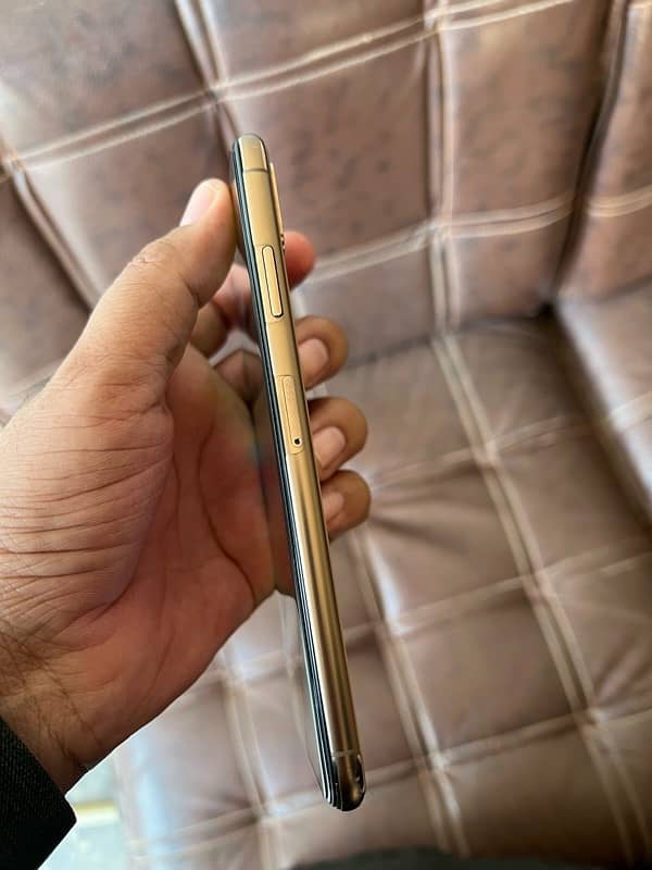 iPhone XS Max PTA Approved 64GB LLA model condition 9/10 6