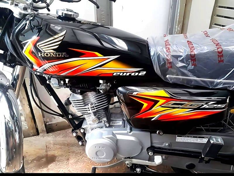 03030255582 Honda 125 (2021) Best Bike for Ride. . . . . Paise km ho jainge 0