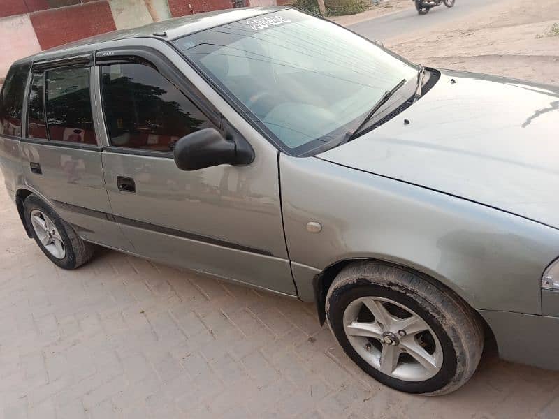 Suzuki Cultus VXR 2014 1