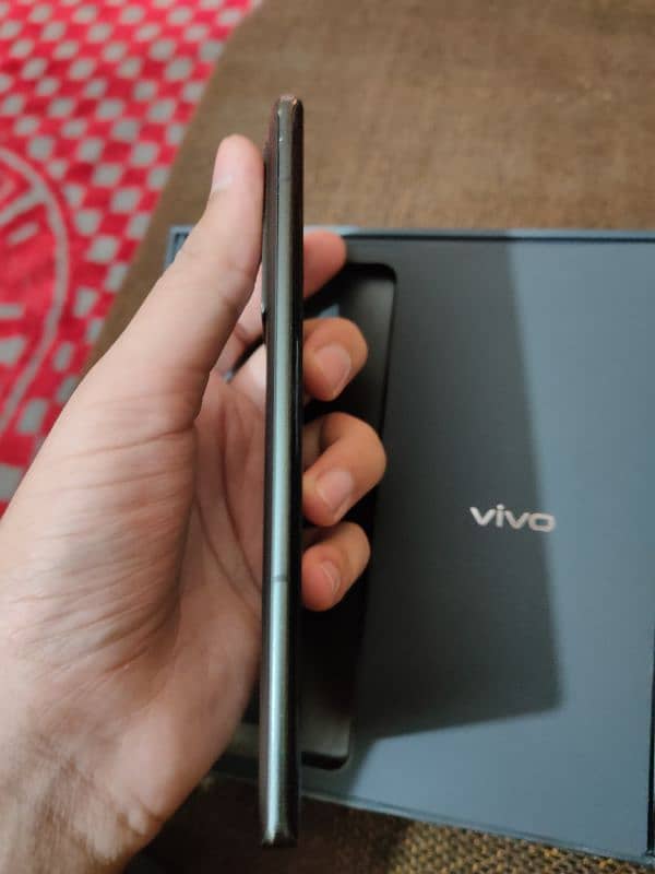 vivo x80 12/256 120hz display 6