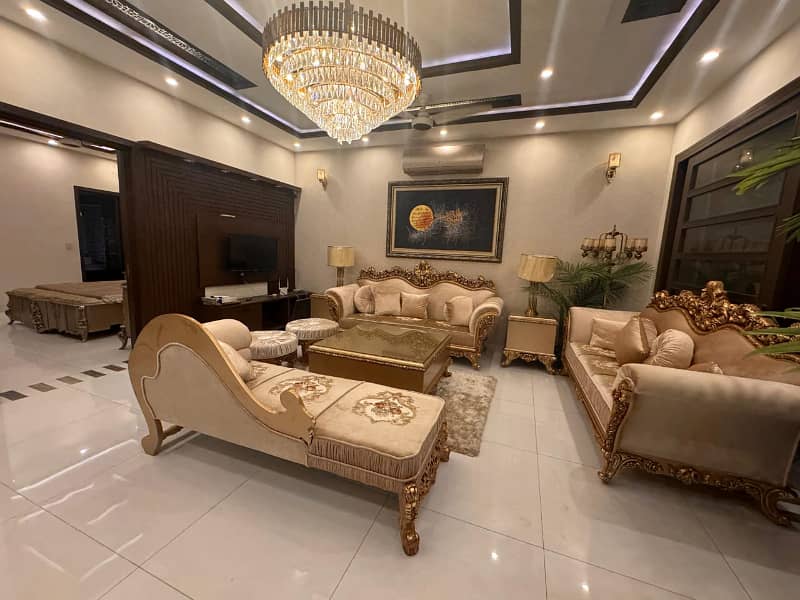 10 MARLA FURNISH HOUSE AVAILEBAL FOR RENT IN BAHRIA TOWN LAHORE 30