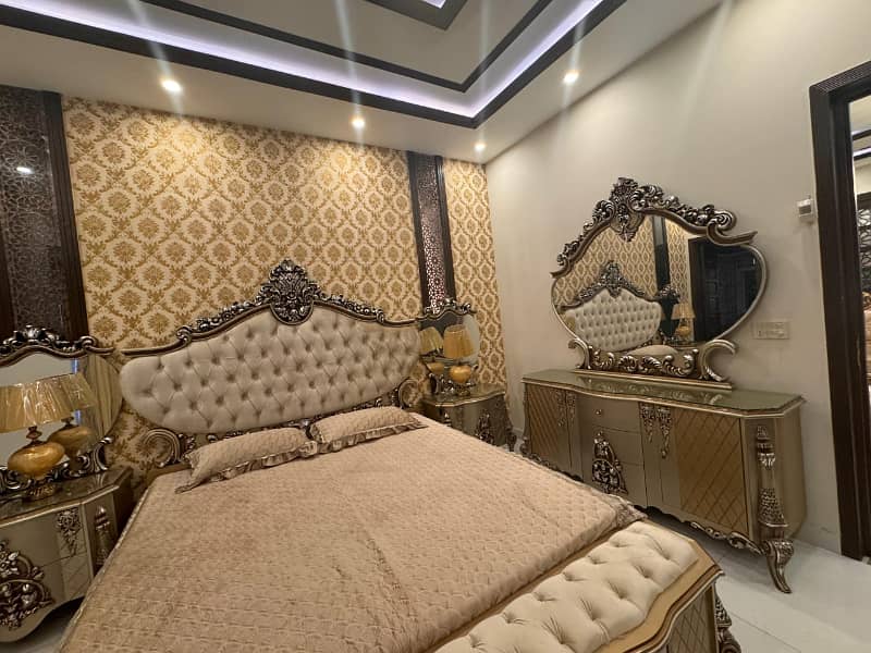 10 MARLA FURNISH HOUSE AVAILEBAL FOR RENT IN BAHRIA TOWN LAHORE 33