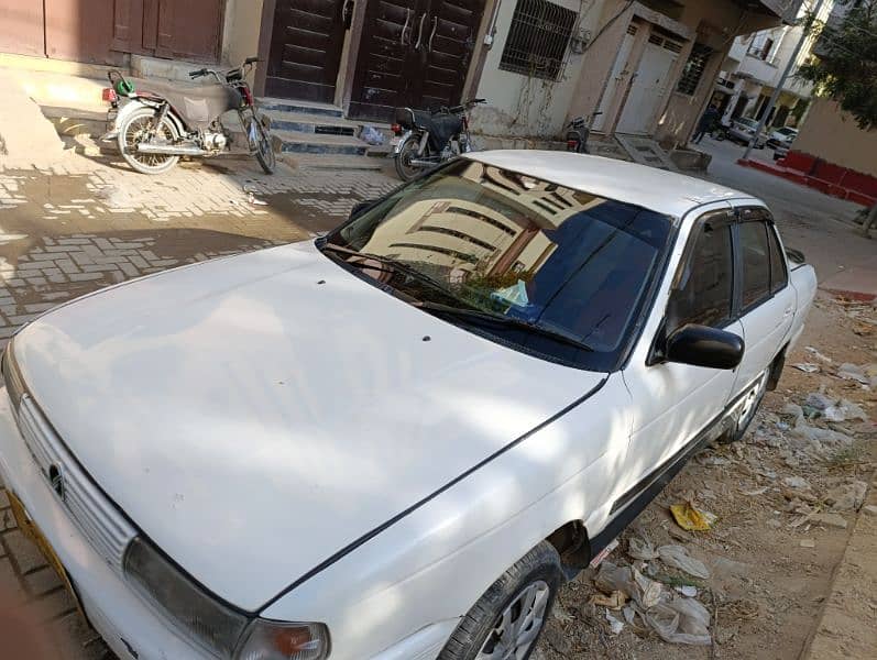 Nissan Sunny 1991 - Original Brown Interior 6