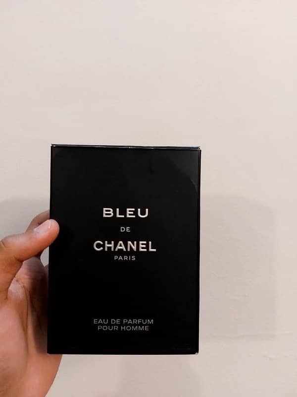 Blue De Chanel eau de parfum 150 ml barely used 1