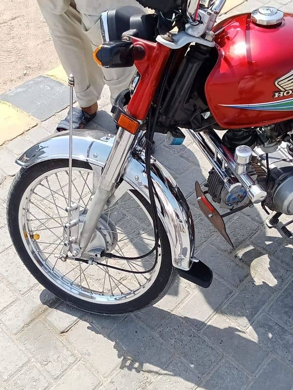 Honda CD 70 for sale Call my WhatsApp number 03258872259 0