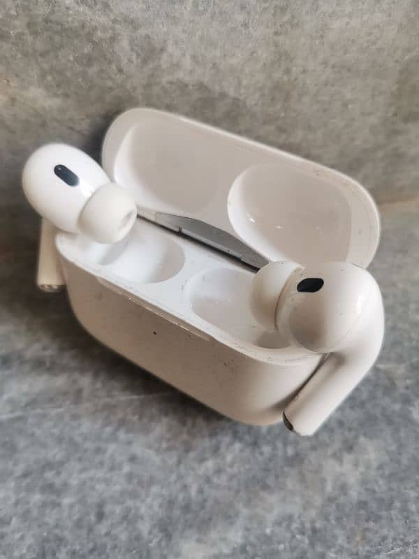 airPods 10