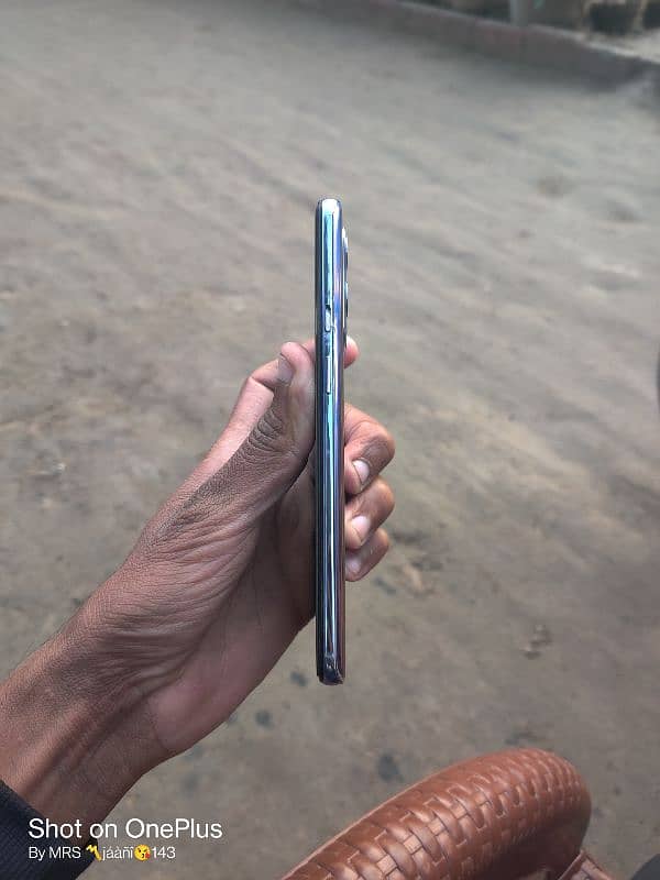 OnePlus 9 888 snapdragon urgent sale 8