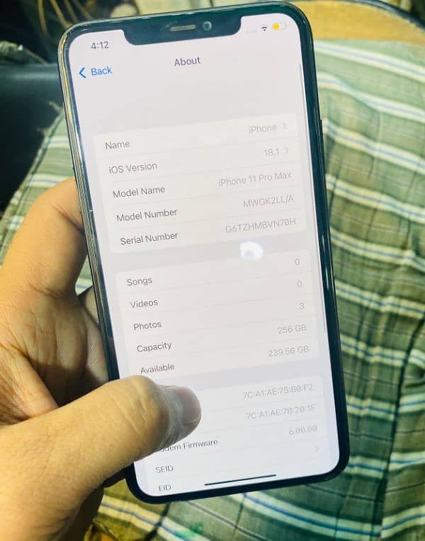 iphone 11 Pro max pta 256gb 2