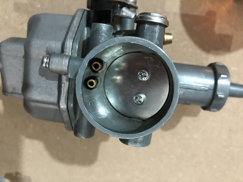 CG125 down model carburettor 2