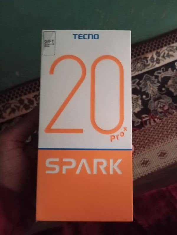 Tecno spark 20 pro+ 4