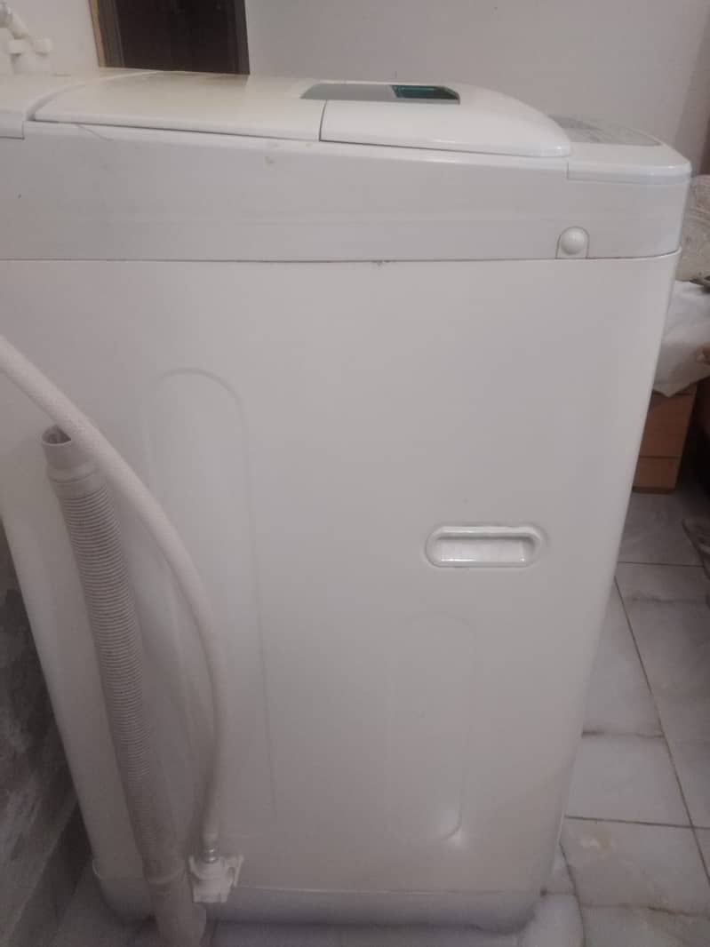 Haier Fully Autometic Top Load Washing Machine 7.5 KG 4