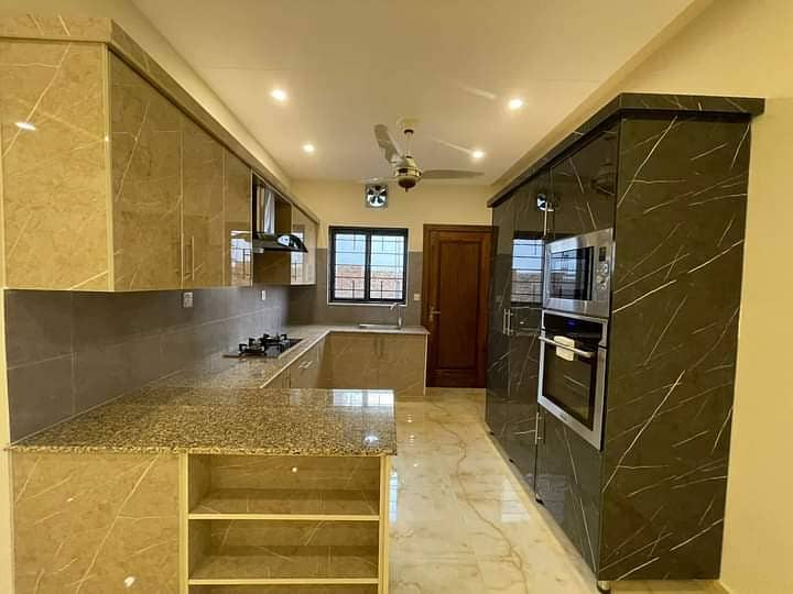 Triple Story 8 Marla House For Sale In Mumtaz City 6