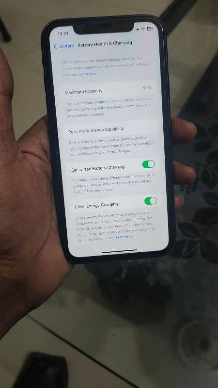 IPhone 11 64Gb  Factory Unlocked 10/10 5