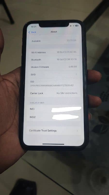 IPhone 11 64Gb  Factory Unlocked 10/10 6