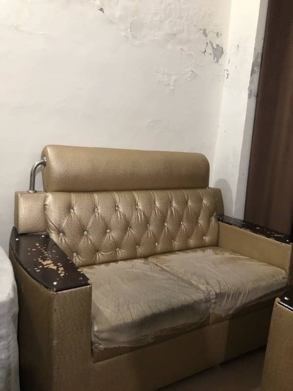 Sofas set for sale 4