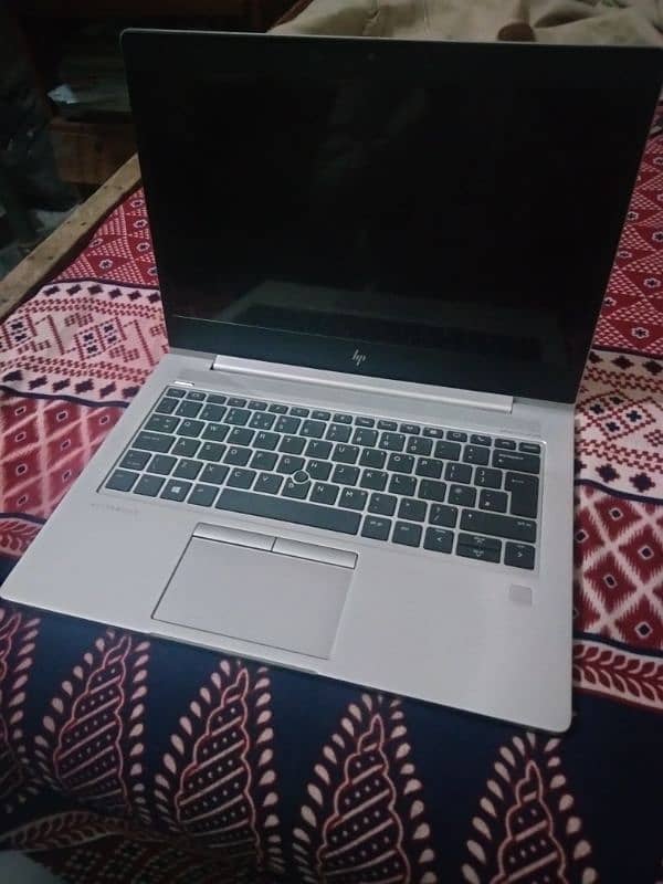 HP elitebook 830 G6 i7 8th gen 0