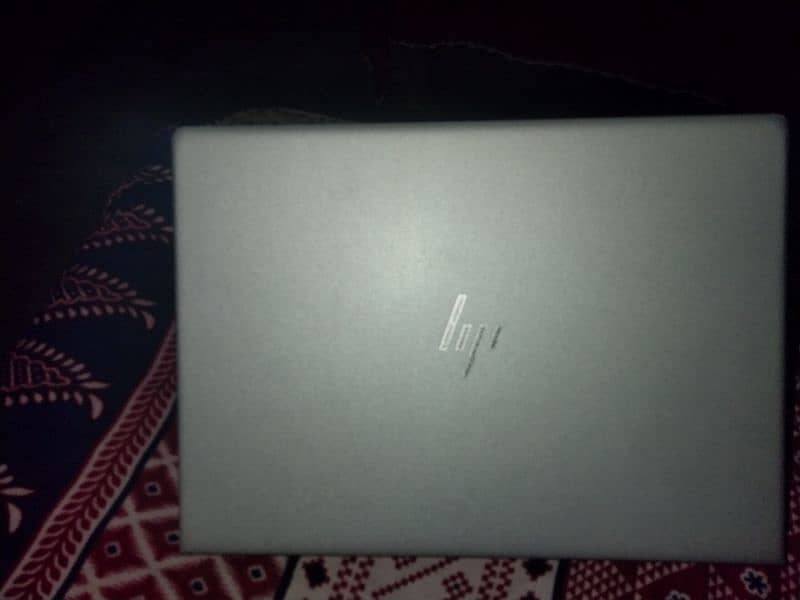 HP elitebook 830 G6 i7 8th gen 1