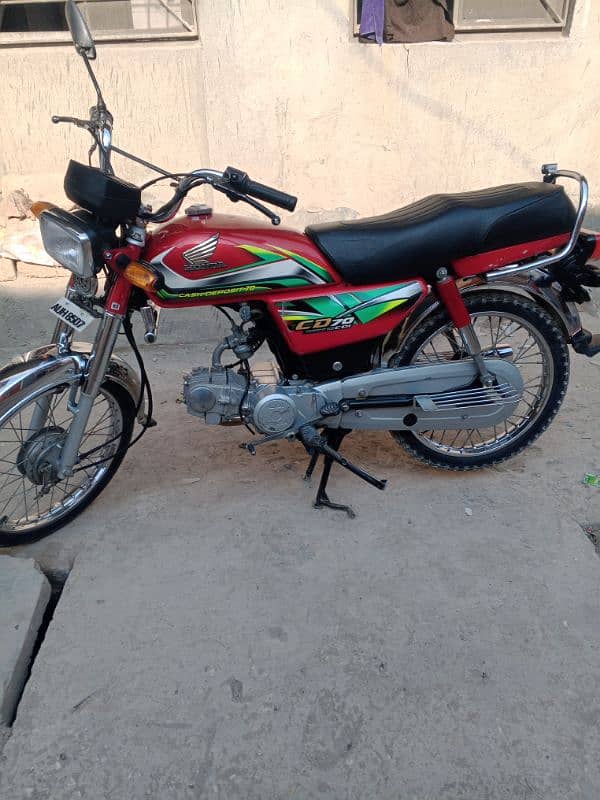 Honda CD 70 koi kaam ni ha 2