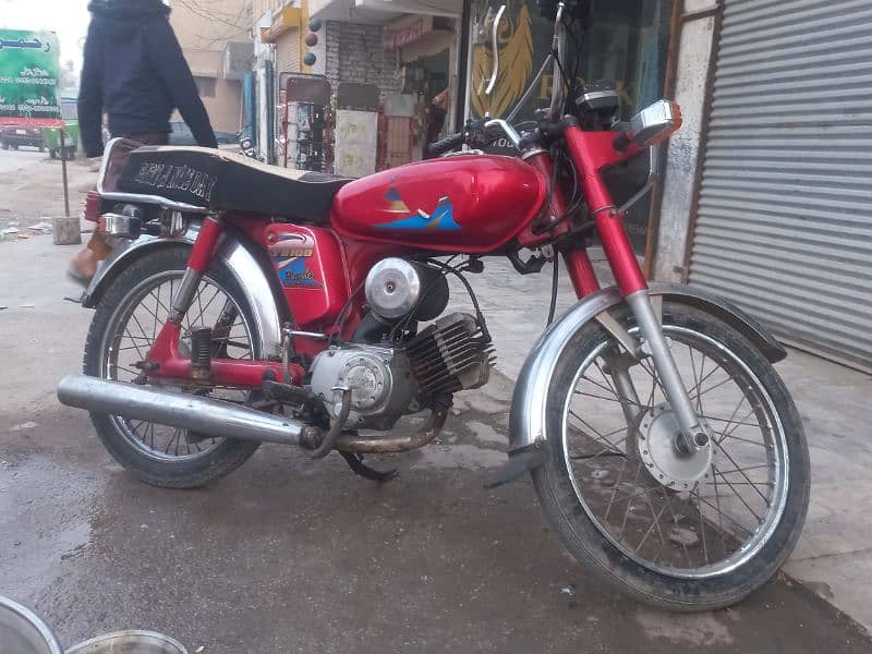 yamaha  100 cc 6