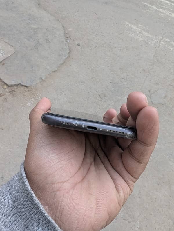 Iphone 11 For Sale 4