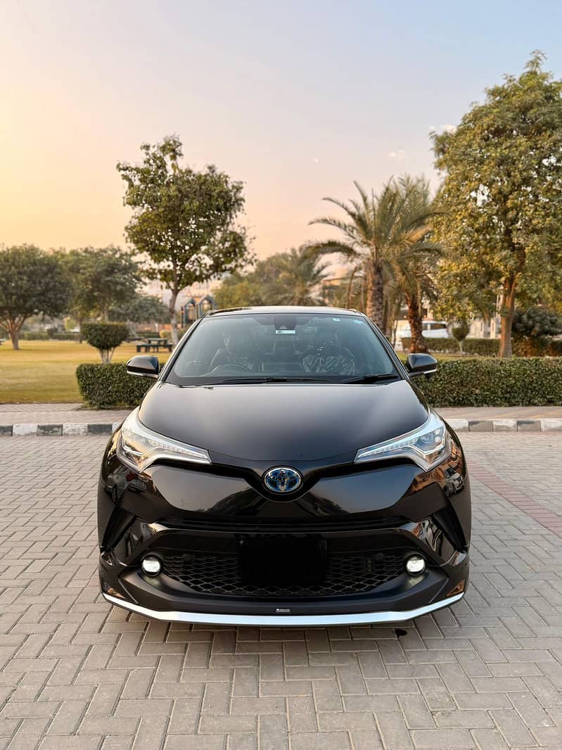 Toyota C-HR 2019 G LED 0