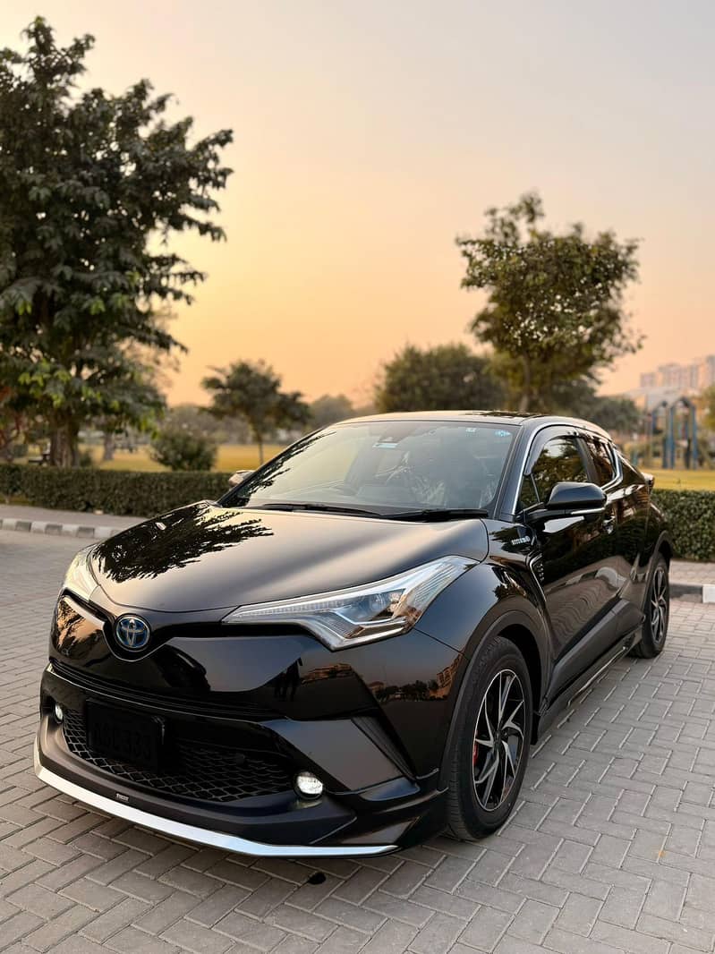 Toyota C-HR 2019 G LED 2