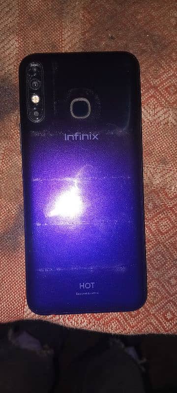 Infinix hot 8 0