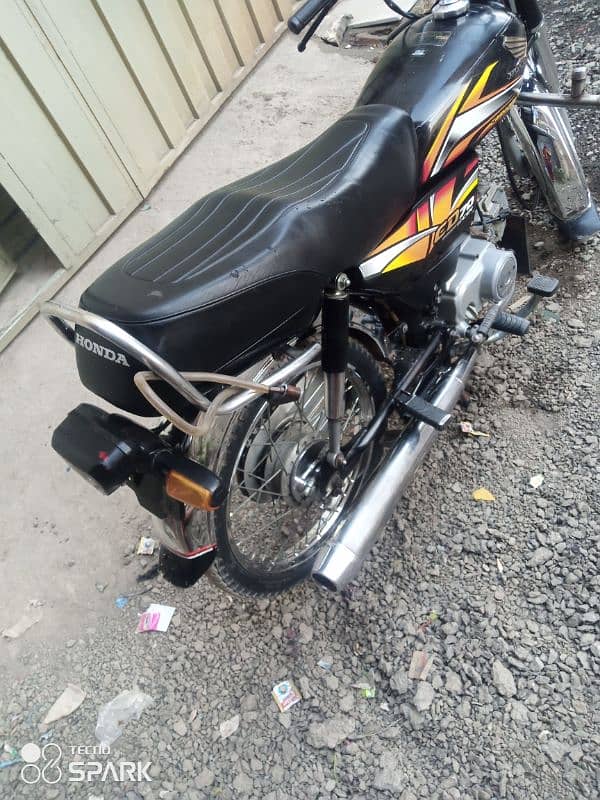 Honda CD70 2