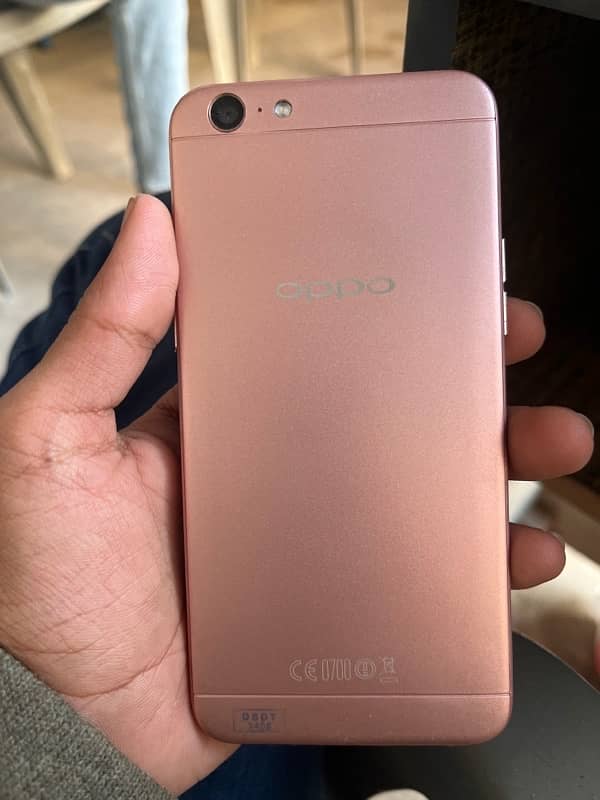 OPPO A57 1