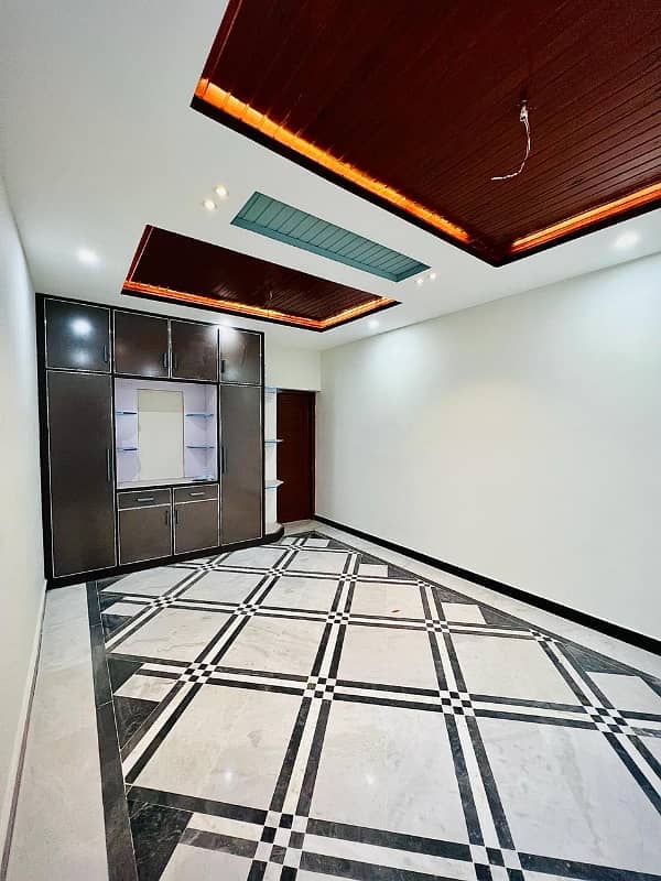 A5 Marla upper portion available for rent In Al massa model town 6