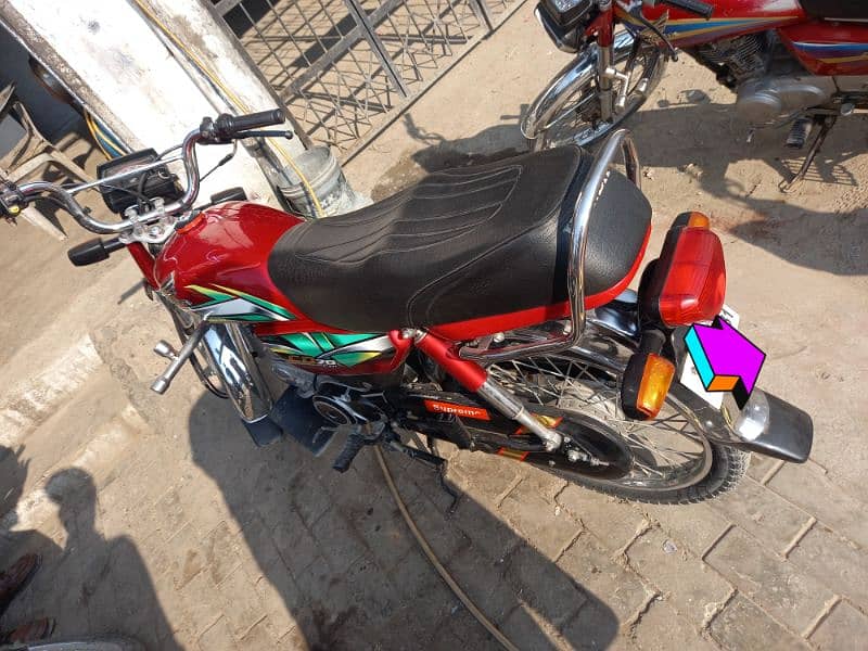 Honda 70 2022 all punjab regd 3