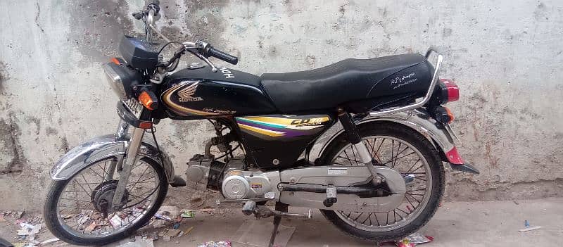 Honda 70 Black 2