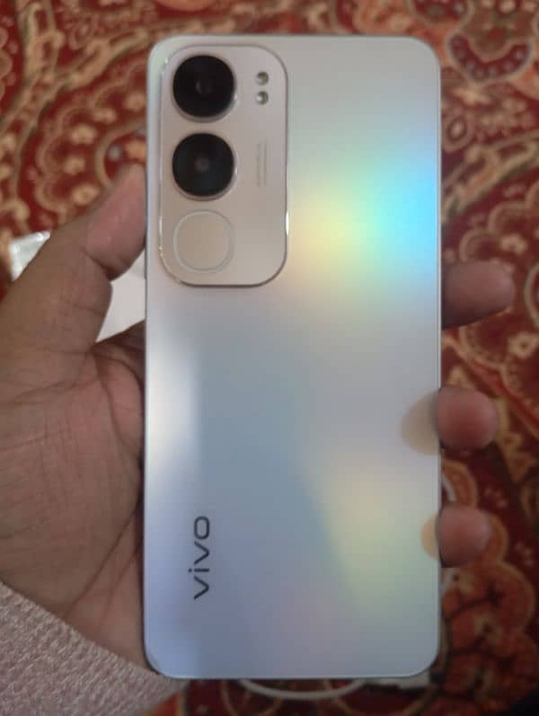 Vivo y19s.  6Gb 128 GB 2