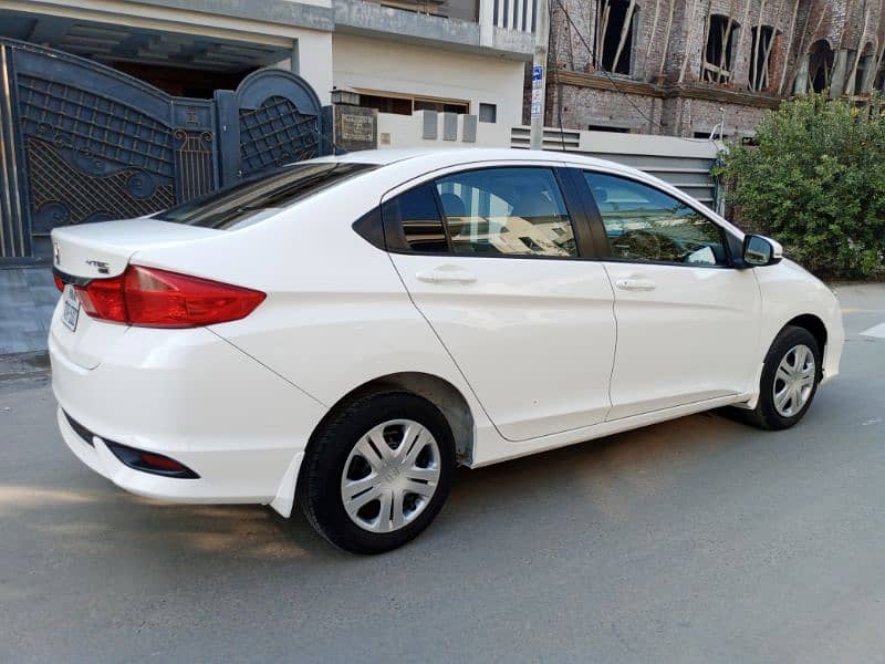 Honda City IVTEC 2022/24 8