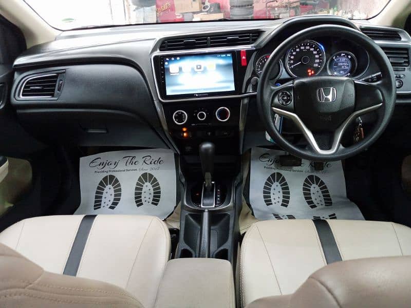 Honda City IVTEC 2022/24 10