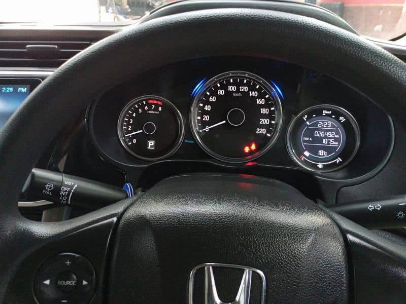 Honda City IVTEC 2022/24 11