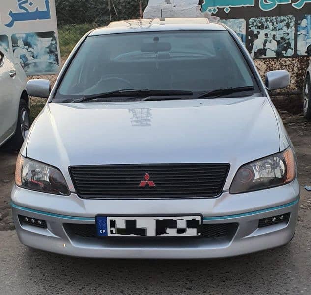 Mitsubishi Lancer 1.3 SR 5