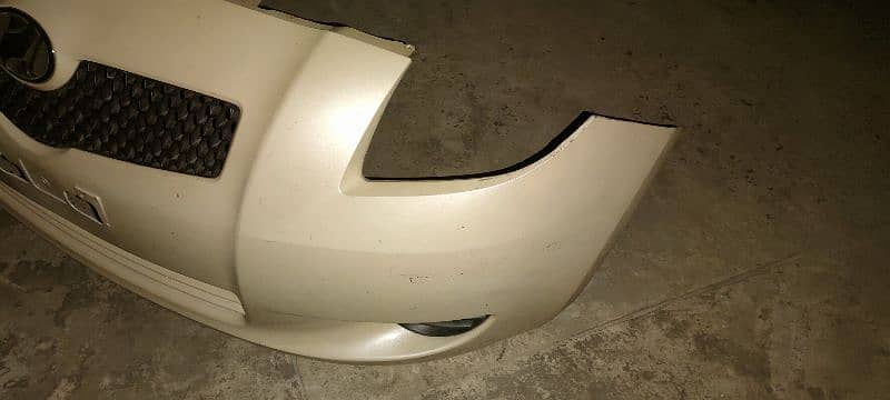 Toyota vitz front bumper 07 1