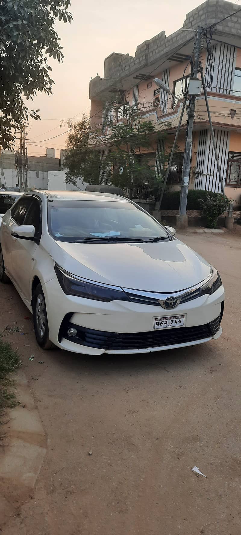 Toyota Corolla GLI 2015 family car 0