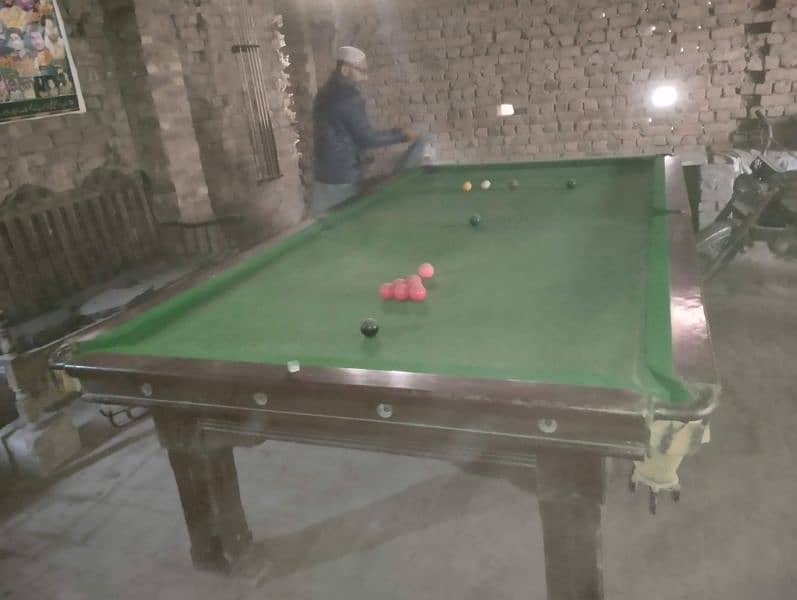 snooker table with stick's for sale 03248756973 3